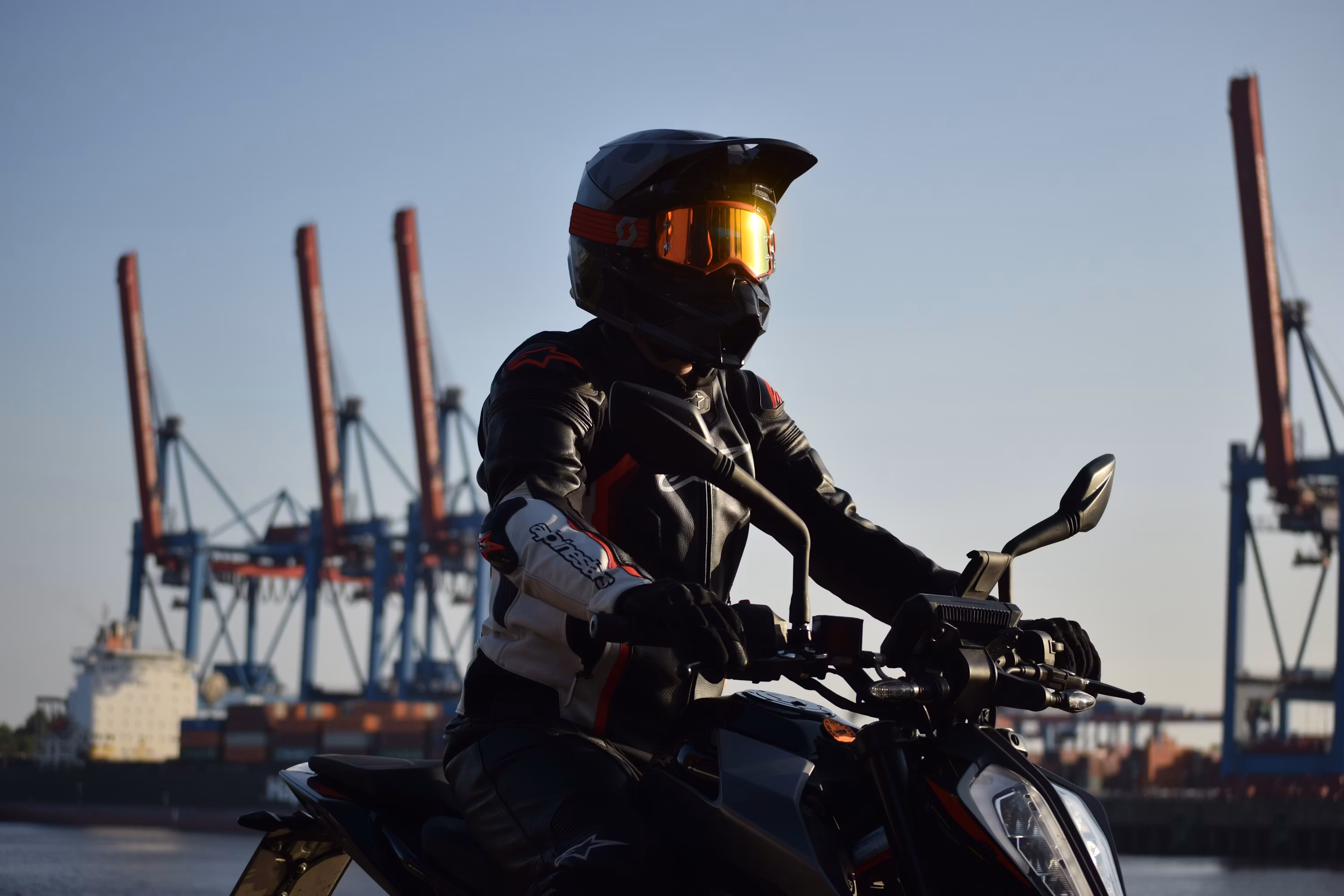 MODULAR HELMETS